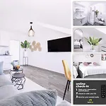 شقة Nestup - Zentrales Mit Boxspringbetten, Smart-tv Und Ausgestatteter Kueche