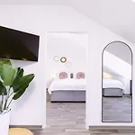 Nestup - Zentrales Mit Boxspringbetten, Smart-tv Und Ausgestatteter Kueche شقة كاسيل