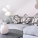 Apartment Nestup - Zentrales Mit Boxspringbetten, Smart-tv Und Ausgestatteter Kueche Kassel