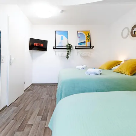 Nestup - Zentrales Mit Boxspringbetten, Smart-tv Und Ausgestatteter Kueche * Kassel