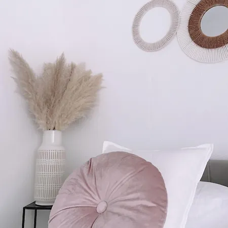 Appartement Nestup - Zentrales Mit Boxspringbetten, Smart-tv Und Ausgestatteter Kueche Kassel