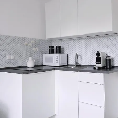 Apartmán Nestup - Zentrales Mit Boxspringbetten, Smart-tv Und Ausgestatteter Kueche Kassel