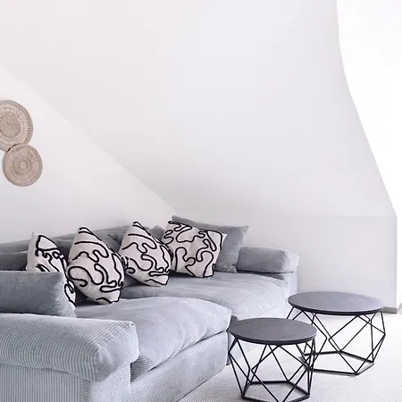 Nestup - Zentrales Mit Boxspringbetten, Smart-tv Und Ausgestatteter Kueche * Kassel